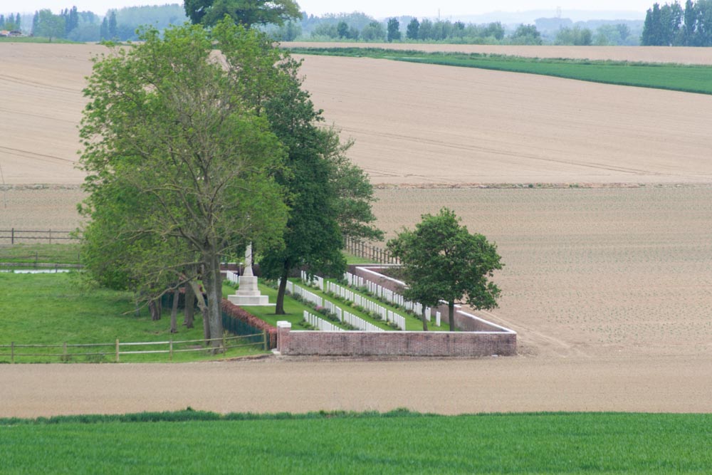 Oorlogsbegraafplaats van het Gemenebest Ration Farm (La Plus Douve) Annexe #5