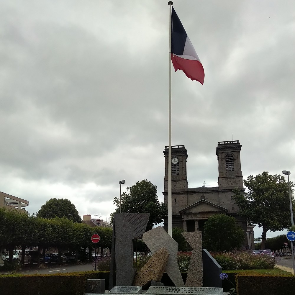 Monument Gedeporteerden 1940 - 1944 Saint-Brieuc #3