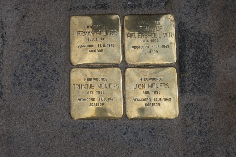 Stolpersteine Frans Halslaan 64 #1