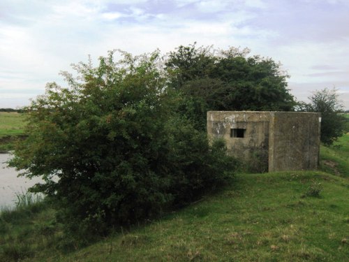 Pillbox FW3/22 Warehorne