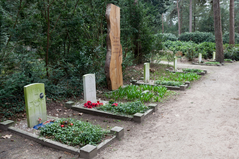 Oorlogsgraven van het Gemenebest Algemene Begraafplaats Lochem