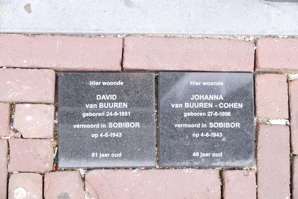 Memorial Stones Langestraat 32a