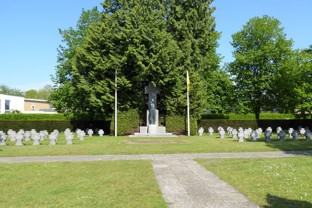 Cemetery of Honor for Executed Assebroek #1
