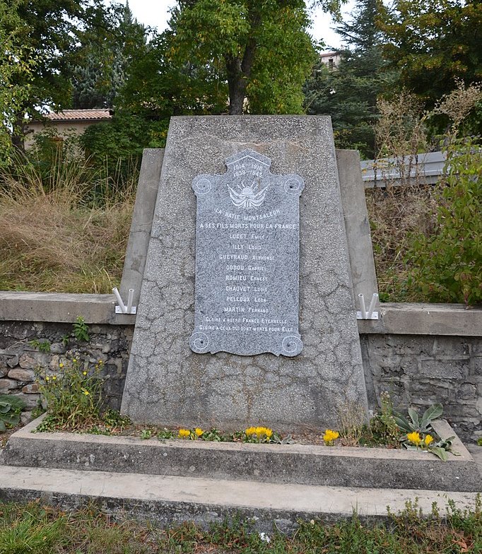 War Memorial La Bâtie-Montsaléon #1