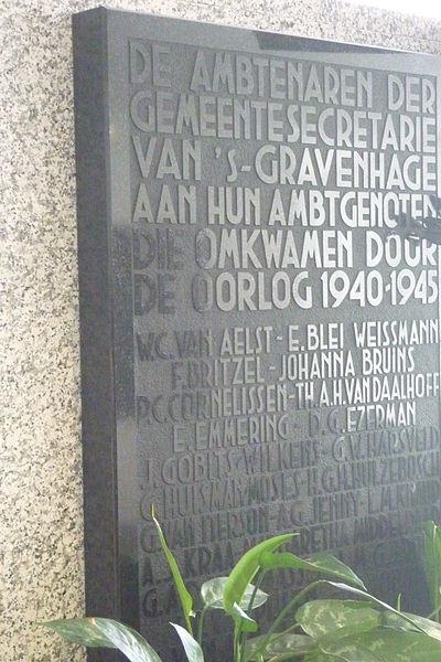 Memorials Town Hall The Hague