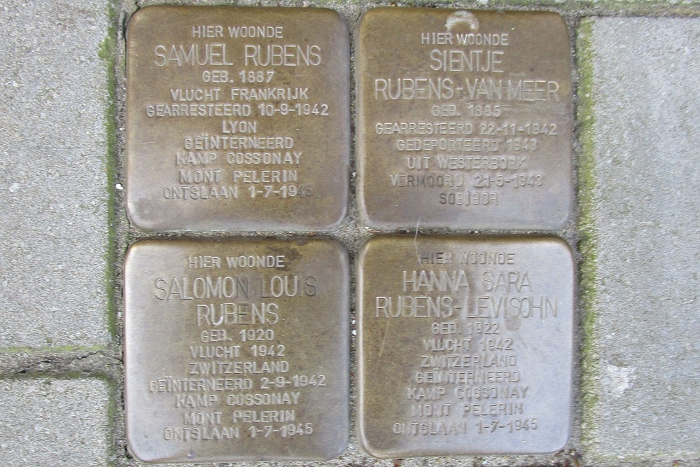 Stolpersteine Rooseveltlaan 207 #1