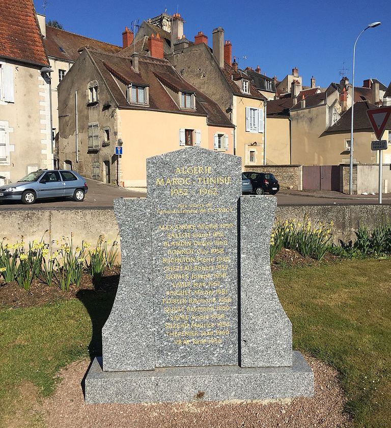 Monument Noord-Afrikaanse Oorlogen Clamecy