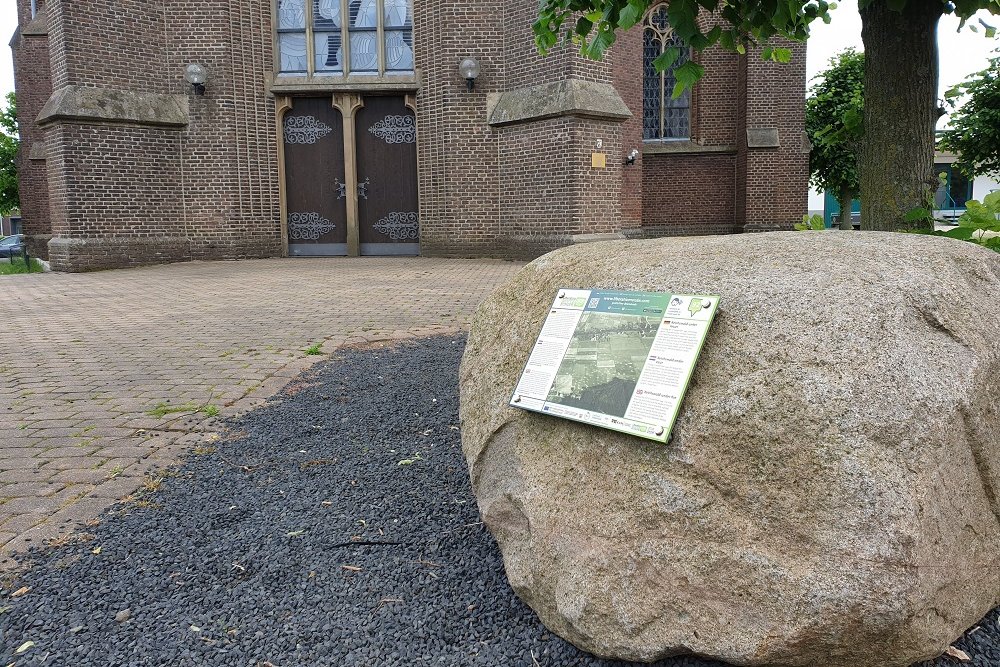 Liberation Route Marker 092: Reichswald under fire #3