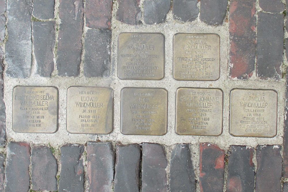 Stumbling Stones Boltentorstraße 1