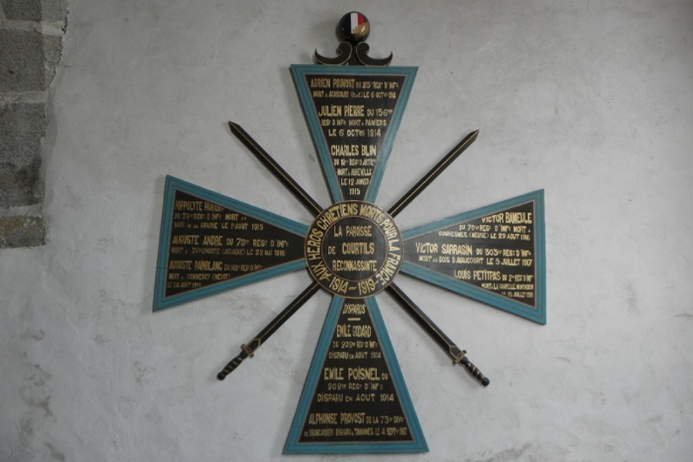 World War I Memorial glise Saint-Pierre de Courtils