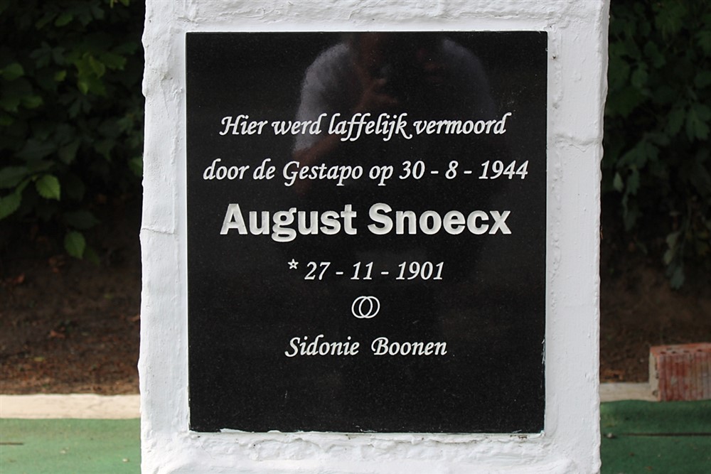 Remembrance chapel August Snoecx Langdorp #2