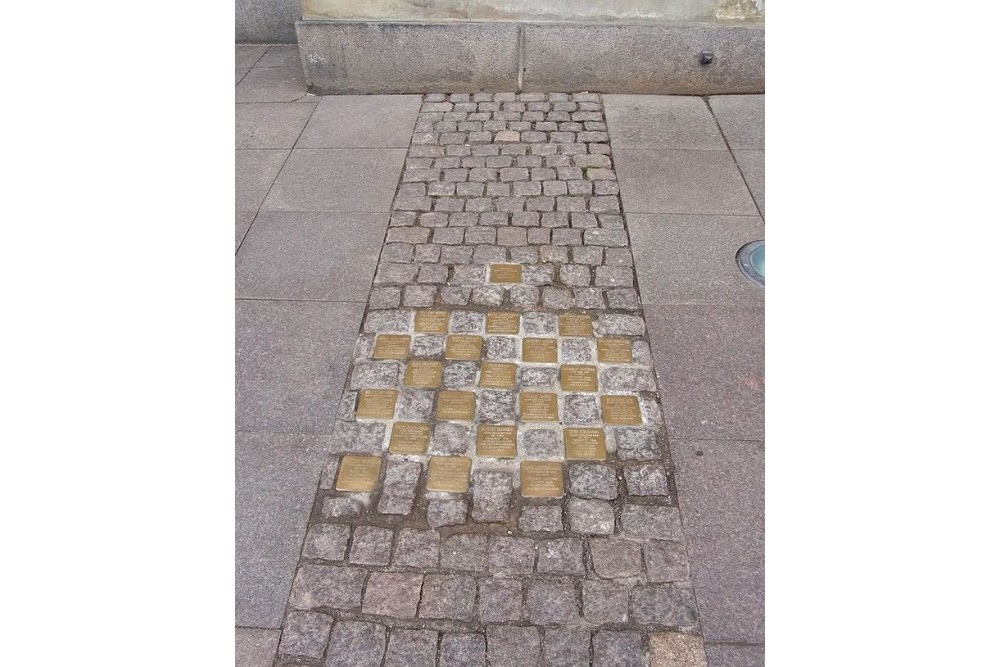 Stumbling Stones Rathausmarkt 1 #2