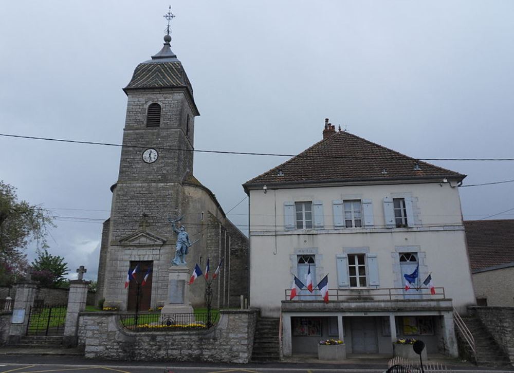 Oorlogsmonument Brussey #1