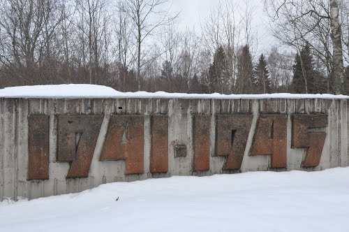 Sovjet Oorlogsbegraafplaats Nītaurē #4