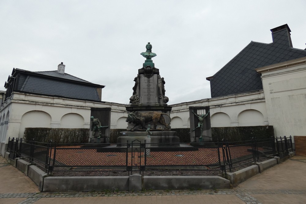 Oorlogsmonument Monceau-sur-Sambre