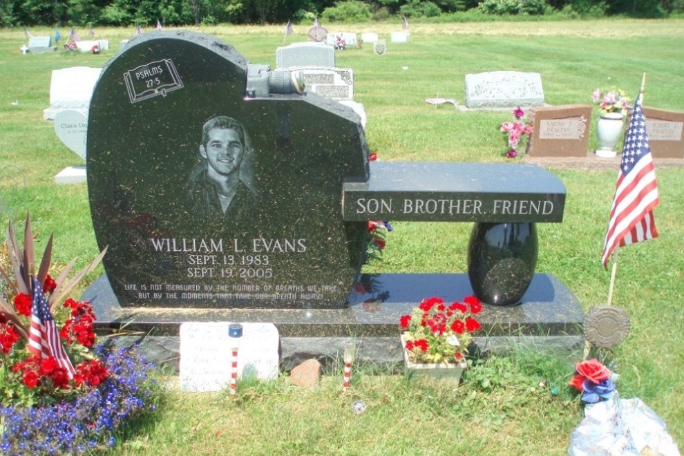 American War Grave Lake View Cemetery