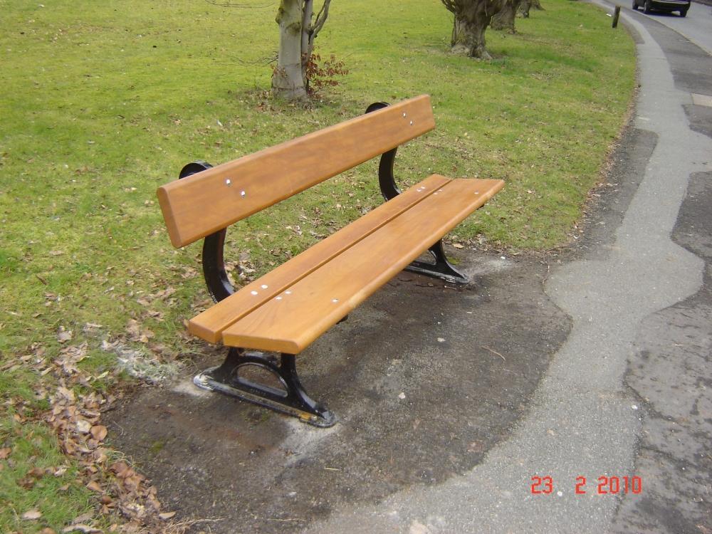 Remembrance Bench Steven Boote