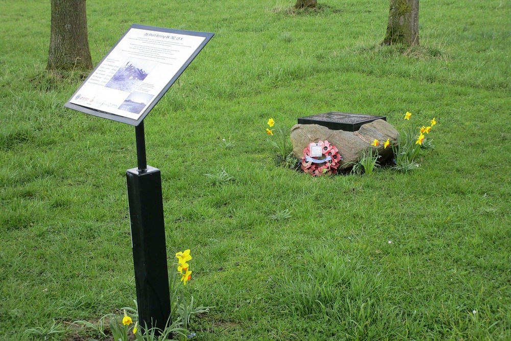 Memorial Crash Short Stirling BK 782 #5