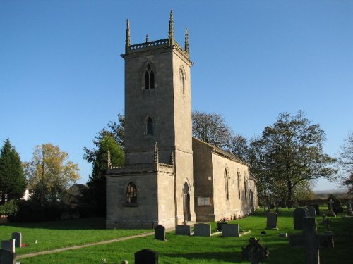 Oorlogsgraf van het Gemenebest St. Martin Churchyard #1