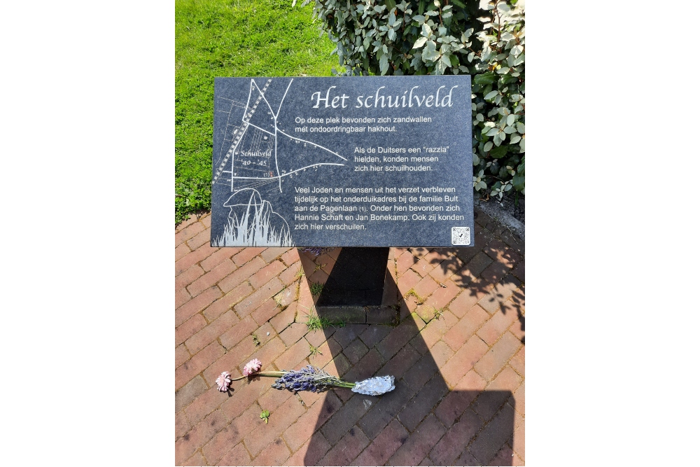 Memorial Het Schuilveld Limmen #1