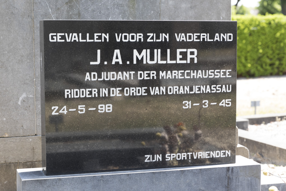 Nederlandse Oorlogsgraven IJsselmuiden #4