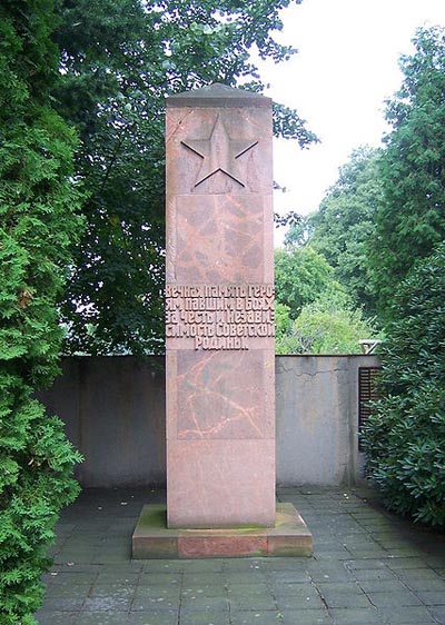 Soviet War Cemetery Schwepnitz #1