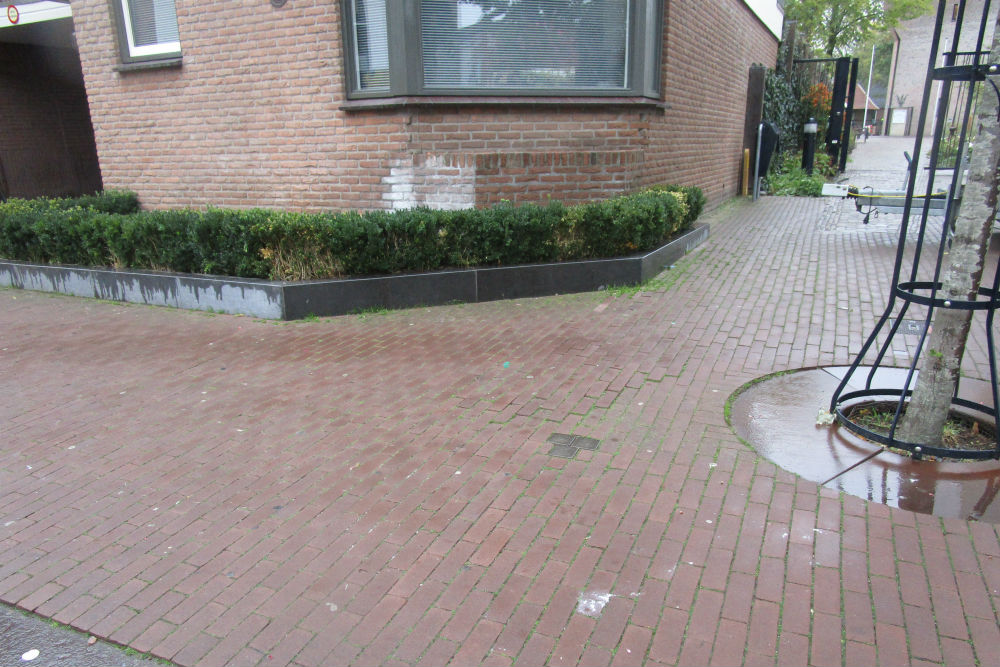 Stolpersteine Kerkstraat 17 #5