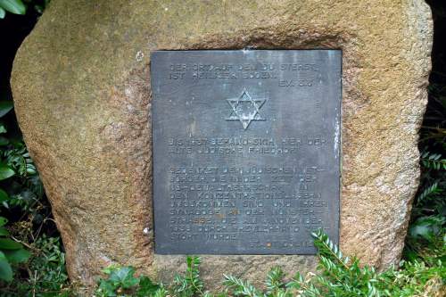 Memorial Former Jewish Cemetery #4