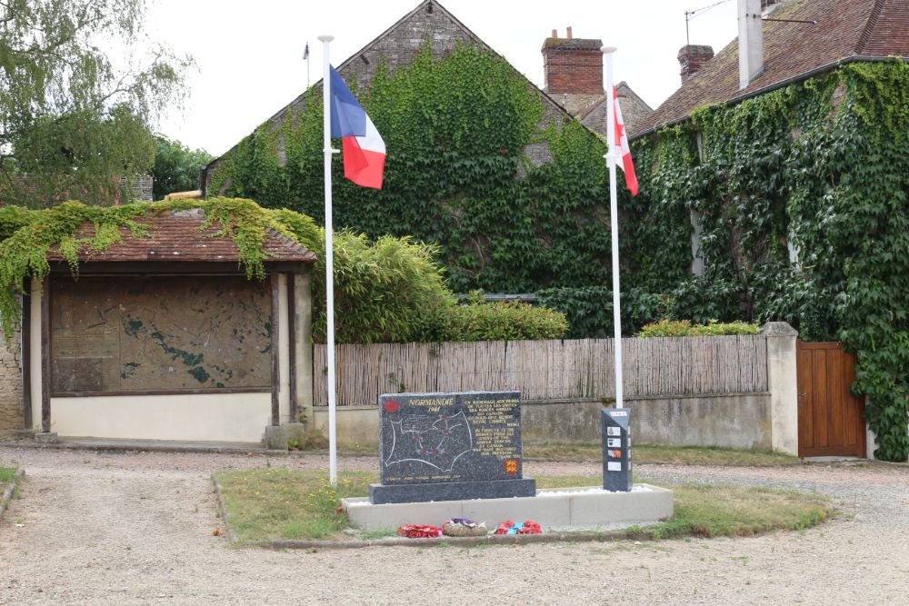 Monument Canadezen Chambois #1