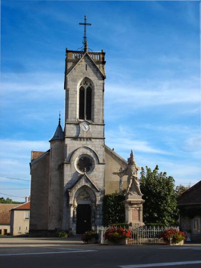 War Memorial Montrond-le-Chteau #1