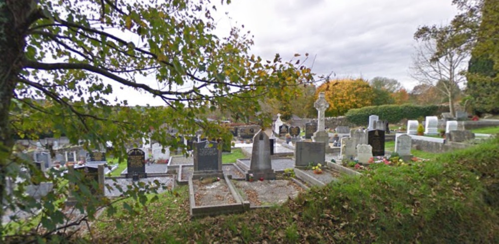 Commonwealth War Grave Killingley Old Graveyard #1