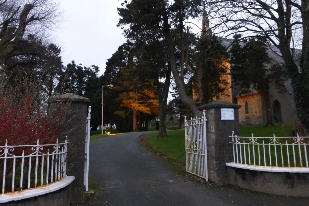 Oorlogsgraf van het Gemenebest Cloubawn Catholic Churchyard