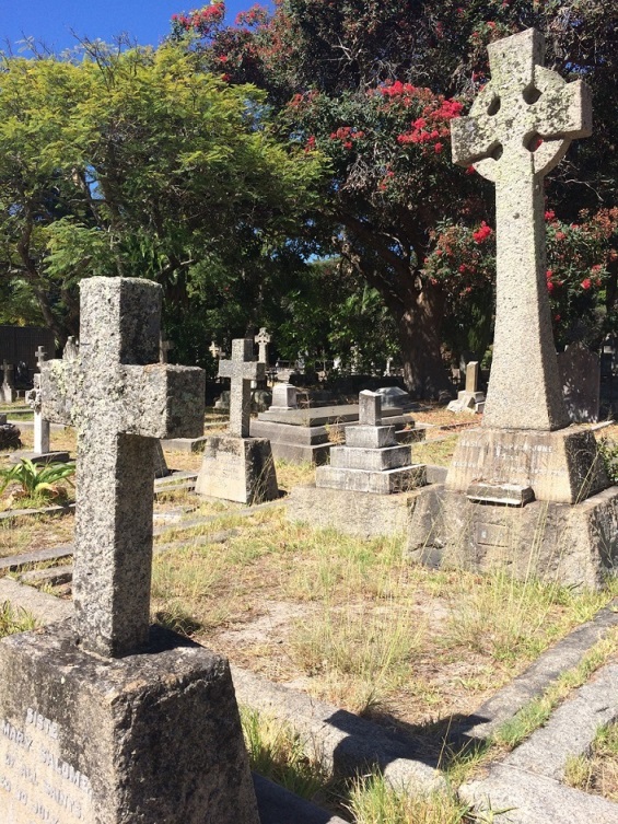 Commonwealth War Graves St. Saviours Cemetery #1