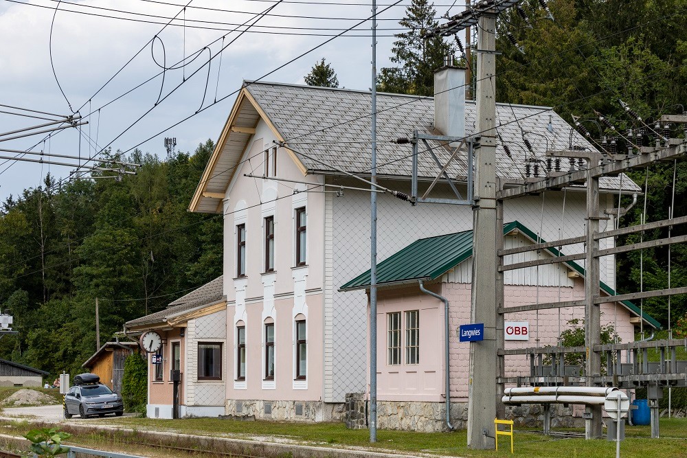 KZ Ebensee - Station en Ontvangstgebouwen