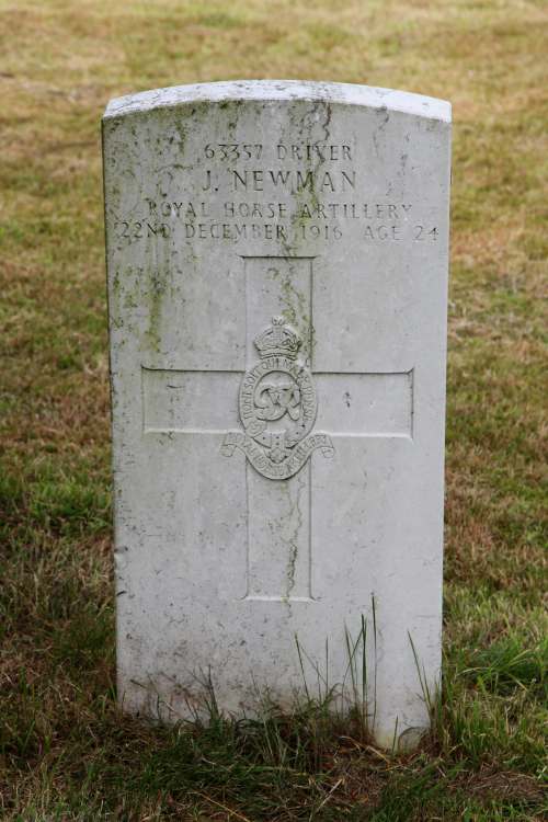 Commonwealth War Graves Holy Cross Churchyard #2