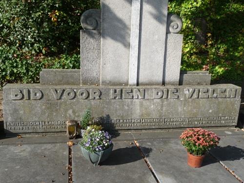Dutch War Graves Schinnen #2