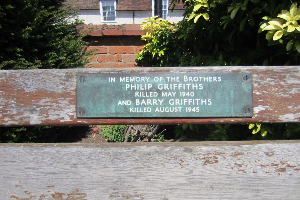 Herdenkingsbanken Garden of Remembrance Stratford-upon-Avon #5