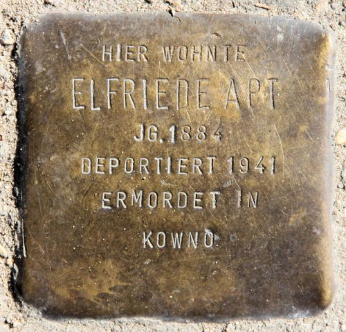 Stolpersteine Belziger Strae 30 #1