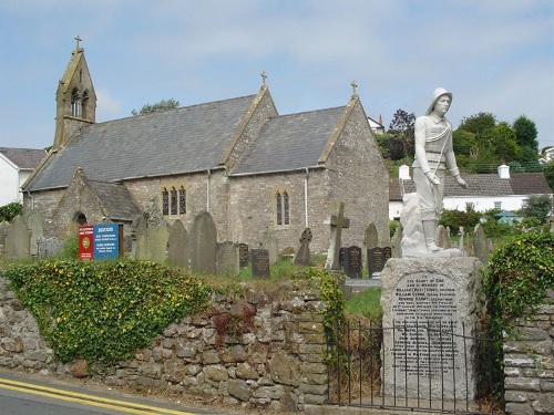 Commonwealth War Grave St Catwg Churchyard