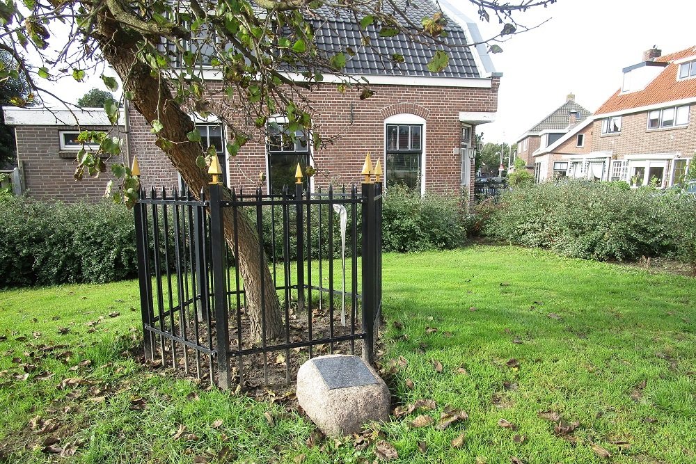 Memorial tree Papendrecht #3