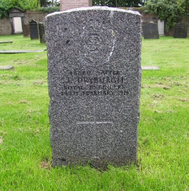 Commonwealth War Grave Kirkcaldy Parish Churchyard