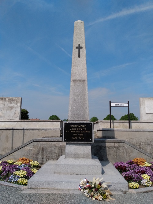 Franse Oorlogsbegraafplaats Dannemarie #3