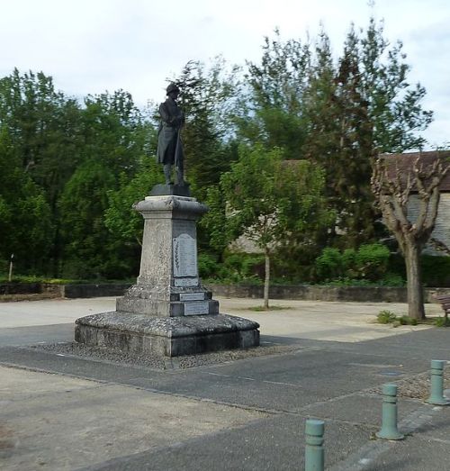 War Memorial Labastide-du-Vert #1