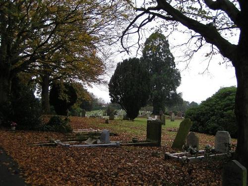 Commonwealth War Graves Poole Cemetery