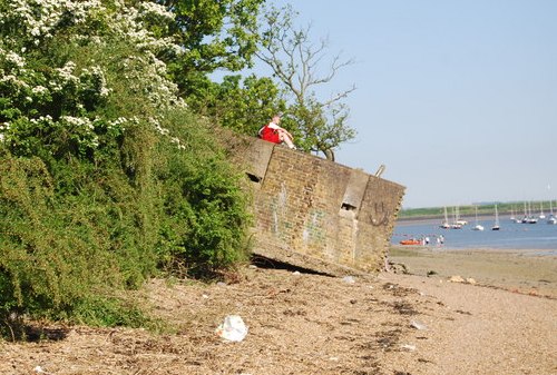 Pillbox FW3/22 Lower Upnor #1