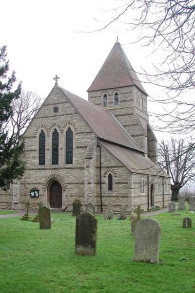 Oorlogsgraven van het Gemenebest St. John Churchyard