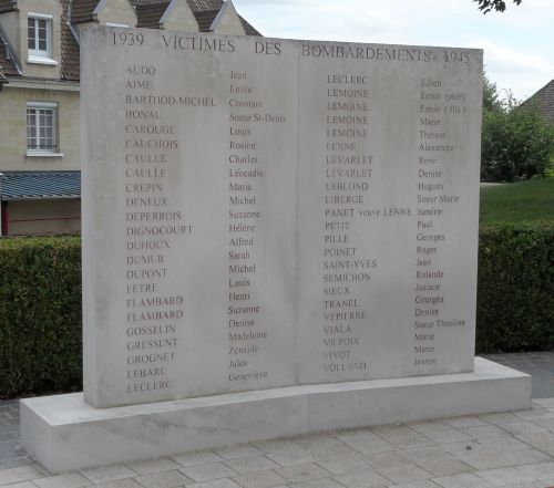Oorlogsmonument Neufchâtel-en-Bray #3