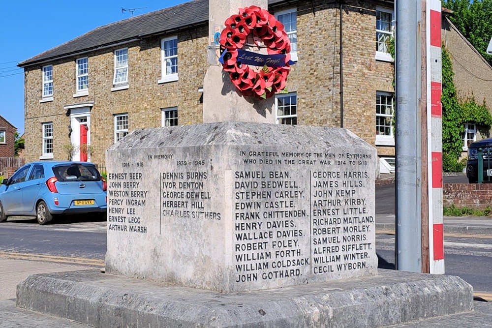 Oorlogsmonument Eythorne #2