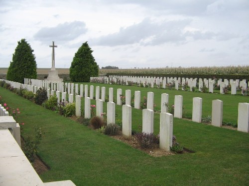 Commonwealth War Graves Millencourt Extension