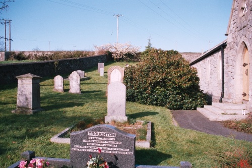 Commonwealth War Grave Acton Church of Ireland Churchyard #1